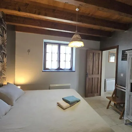 Authentique Calme Avec Piscine Et Jardin Prive Landhuis