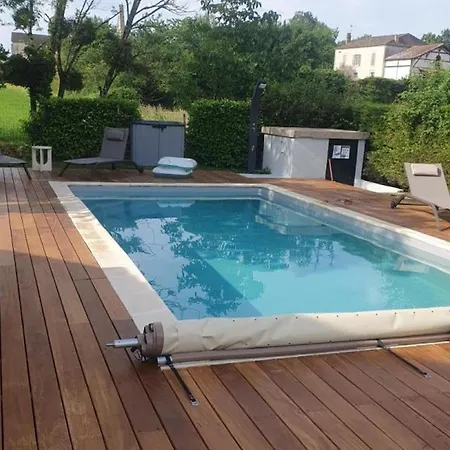 Authentique Calme Avec Piscine Et Jardin Prive Sainte-Sabine-Born